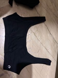 Black Sports Bra