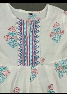 2 Ethnic Combo Kurta Set 🌸
