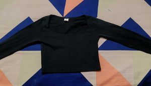 Black Cotton Full Sleeve Crop Top🖤✨