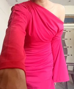 Chic One-Shoulder Ruched Dress
