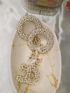 Elegant Pearl Beaded Bracelet Set with Golden Bead