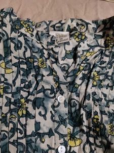 floral top