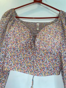 Chic Floral Print Crop Top
