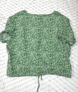 Green Floral Print Tie-Up Top