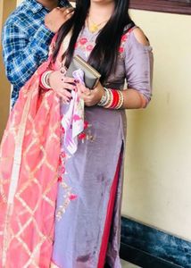 Elegant Grey Embroidered Kurta