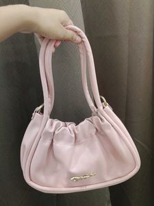 Stylish Pink Ruched Shoulder Bag