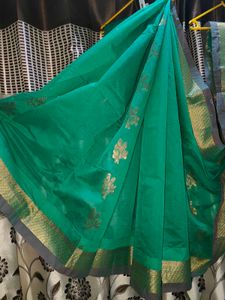 SALE ....SALE..!! Almost NEW Cotton Silk Saree