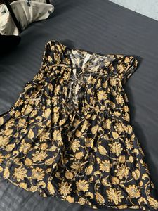 Black & Gold Floral Blouse