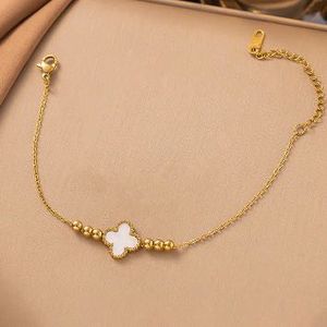 Elegant Clover Bracelet