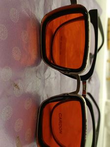 Set of 2 Fashionable Eyeglasses