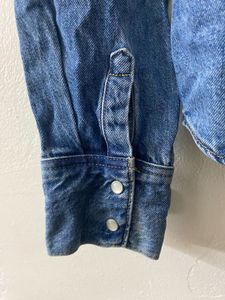 H&amp;M Classic Blue Denim Shirt