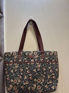 Zouk office Purse