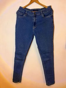 Flacon Fitted Jeans