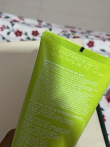 Dot &amp; Key Cica Calming Face Wash