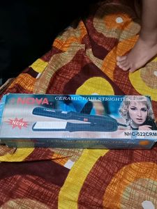 Nova Ceramic Hair Straightener