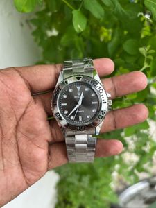 Rolex Watch (with box)