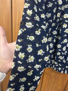 Cute Floral Print Long Sleeve Top