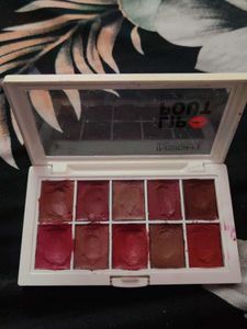 Insight Cosmetics Lipstick Palette