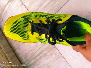 Non Marking New Shoes For Uk 8