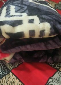 Blanket New With Tag No Barging
