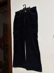 Black Wide Leg Cargo Jeans | Contrast Stitching