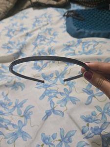 Black Hairband
