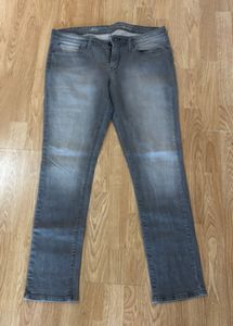Women Levi's Grey Denim Jeans