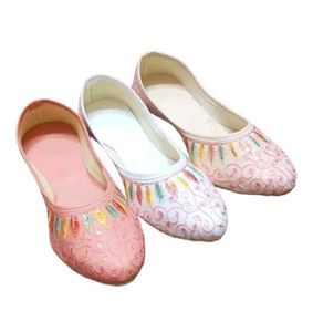 Offer 3 combo Embroidered Women's Juttis