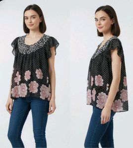 Floral Print Flutter Sleeve Top