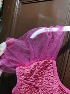 wooww💗Vibrant Pink Embroidered Blouse
