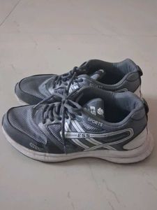 Men's Grey Sports Shoes