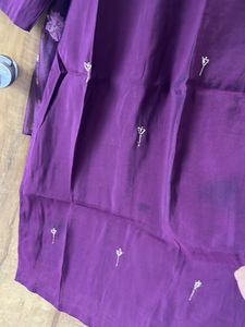 Elegant burgundy Embroidered Kurta Set