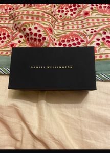 Daniel Wellington Watch MOP rose gold