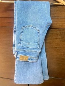 ZARA BOOTCUT JEANS