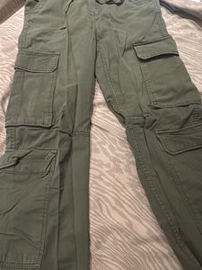 ❗Bershka❗ Olive cargo pants