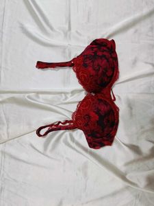 🇳🇿💫🎀Red Floral Lace Bra