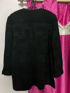 Elegant Black Textured Blazer🖤