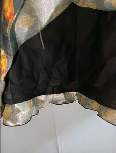 Black knee-length flared skirt