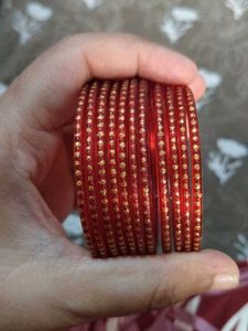 Red &amp; Gold Bangles Set