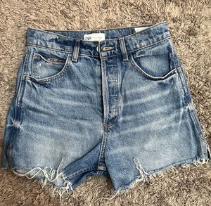 ZARA Straight Denim Bermuda Shorts