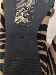 New Zebra Print Flats / bellies H&amp;M