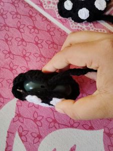 72.Crochet Paw pouch/bag charm