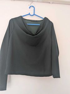French collection emerald green top