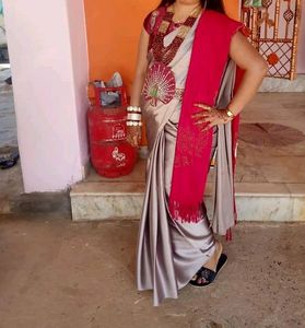 Beautiful Saree With Stitch Blouse 🦚Belt