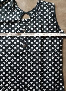 New Black Sleeveless Kurti