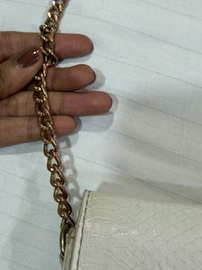 accesorize london sling bag
