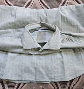 Louis Philippe Checkered Formal Shirt