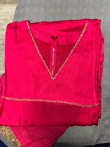 Vibrant Pink Kurta Set with Organza dupatta