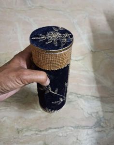 Embellished Velvet Bangle Box