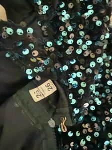 Sparkly Sequin Cold Shoulder Dress 4-6 year